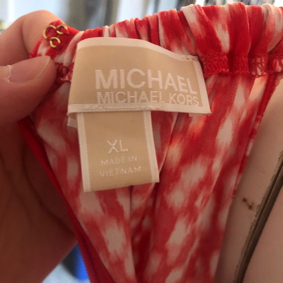 MK Dress - Picture 4 of 4